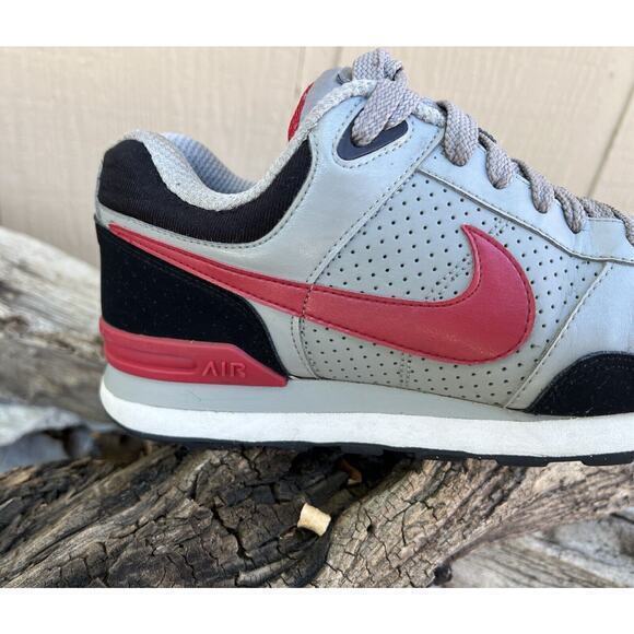 Nike Air Force Running Shoes Men's Size 9 Gray Red Color‎ way EUC - Picture 4 of 12